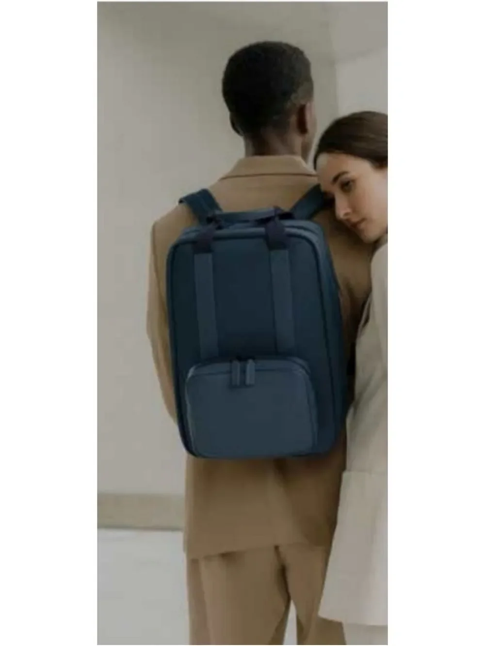 Monos metro backpack in Oxford blue ~ Excellent